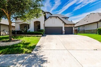 Building Photo - 909 Wilson Ranch Pl