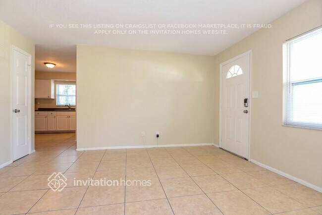 Foto del edificio - 11740 129th Ave N