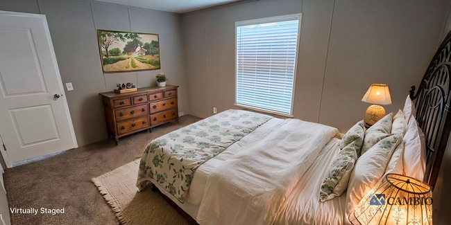 Building Photo - 135 Birch Ct