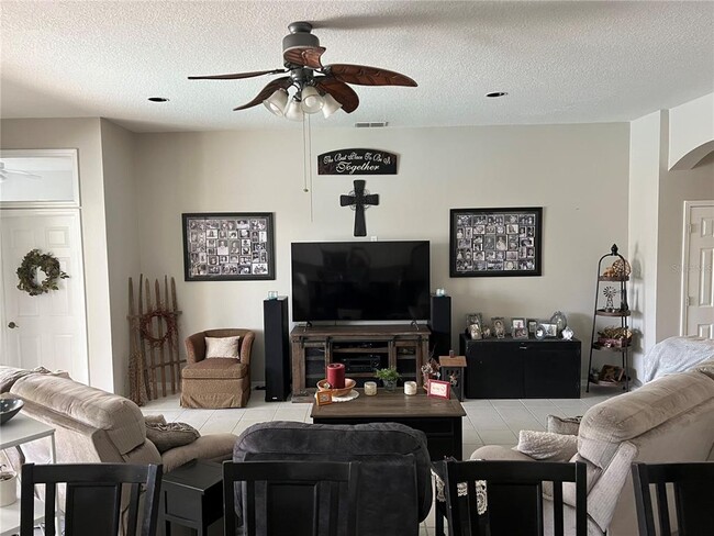 Building Photo - 18171 Heron Walk Dr
