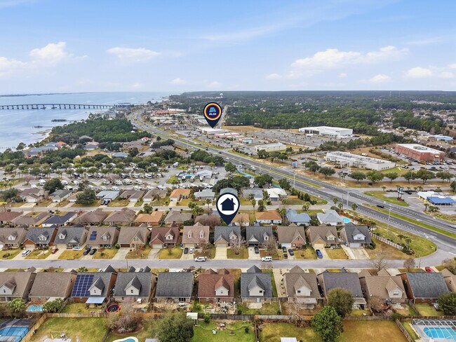 Foto del edificio - 1949 Mooring Dr