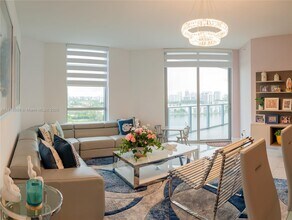 Building Photo - 17301 Biscayne Blvd