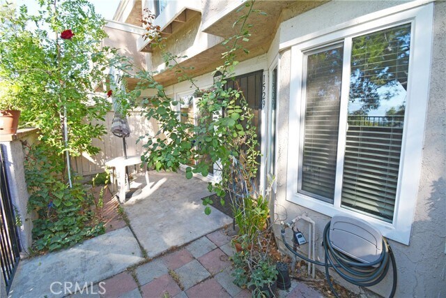 Foto del edificio - 1529 Elkwood St