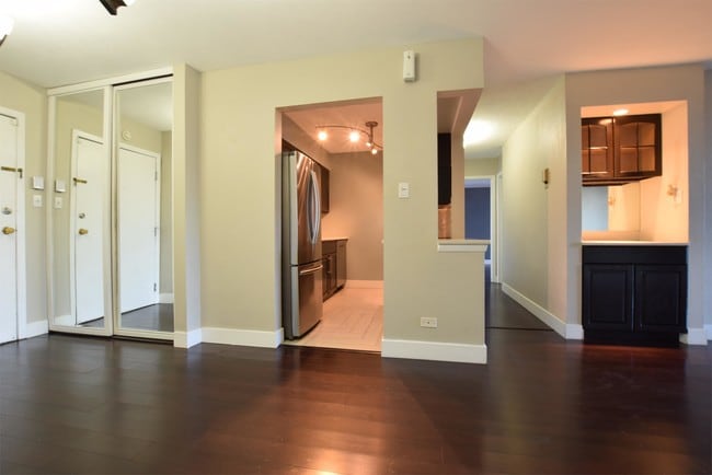 Photo - 1313 N Williams St Townhome