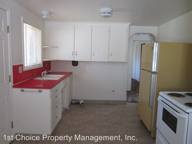 Foto del edificio - 1704 Crest St
