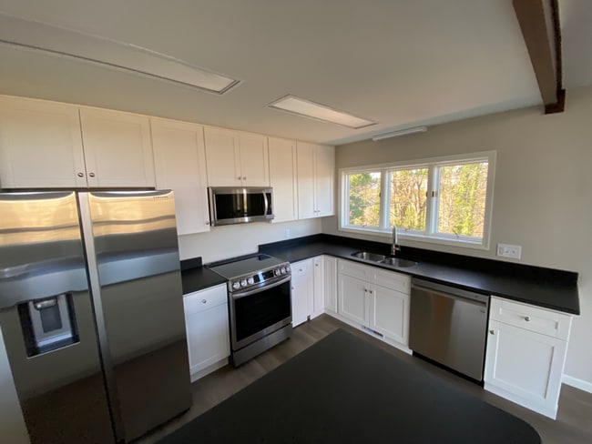 Foto del edificio - 442 Bradshaw Ln