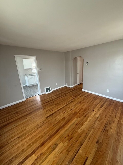 Foto del edificio - 18403 Conley St