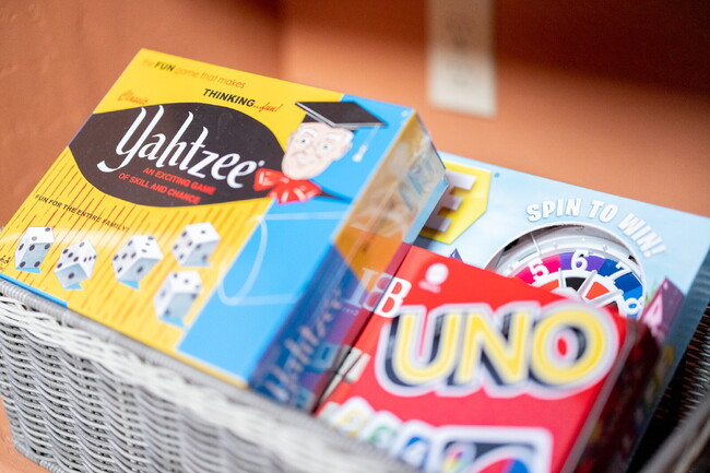 Building Photo - Cozy Fully Furnished - 1 Bedroom Apartment