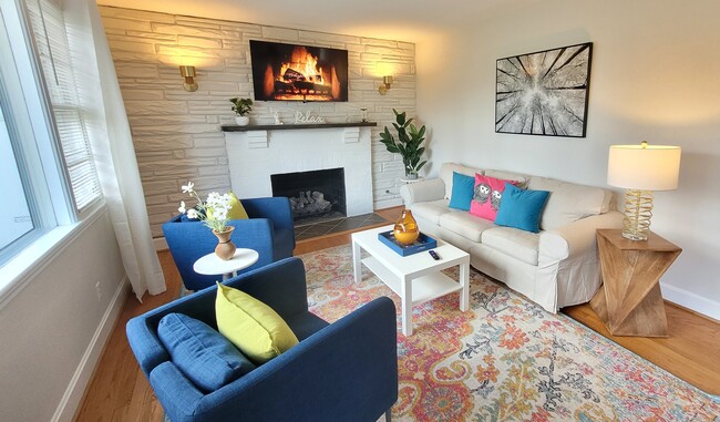 Large, bright living room - 7109 Peachtree Rd