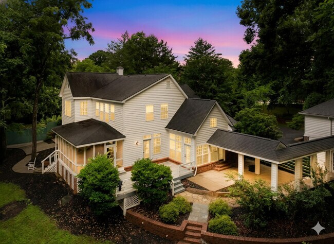 Foto del edificio - 7914 Gilead Rd