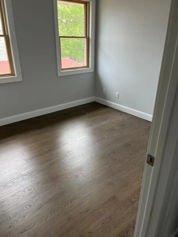 Foto del edificio - 167 Rochelle St