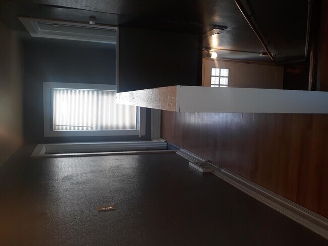Foto del edificio - 917 Wellington St
