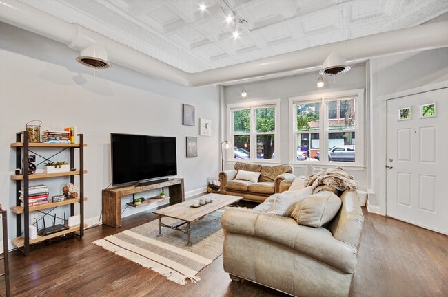 Large light filled living room - 2328 N Oakley Ave