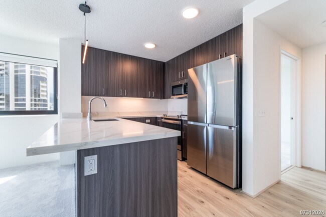 Foto del edificio - Available now!  Brand new 2-bdrm, 2-bath, ...