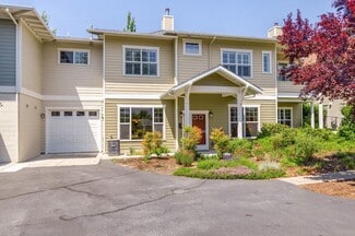 Building Photo - 820 Satsuma Ct