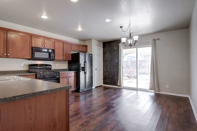 Foto del edificio - 5514 Lewiston St