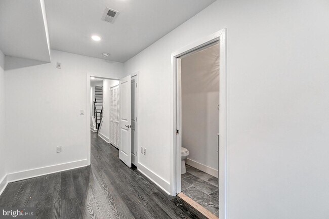 Foto del edificio - 2105 N 8th St