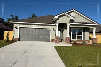 Building Photo - 14930 Dayton Cir