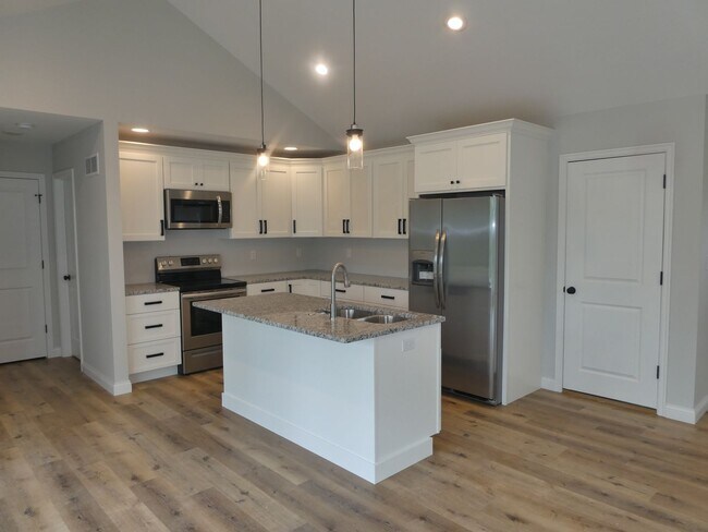 Foto del edificio - 3 Bedroom 2 Bathroom in South