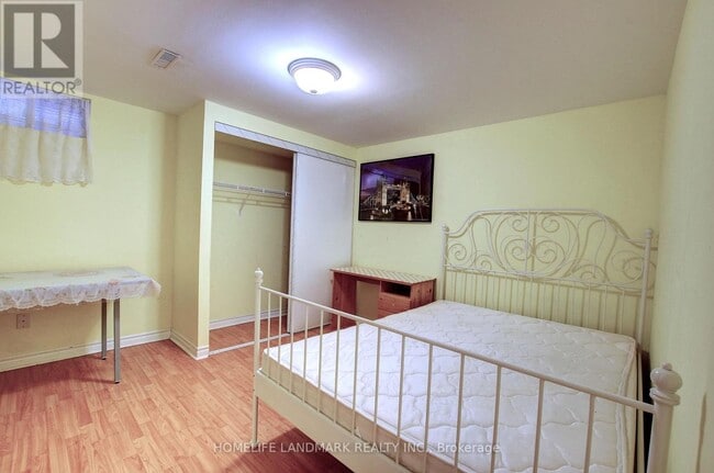 Building Photo - 10 Whistler Ct