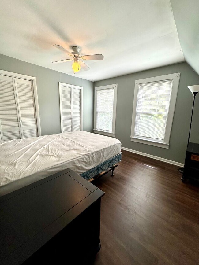 Foto del edificio - Single Family Home for Rent - Direct acces...