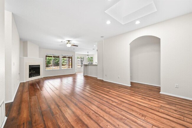 Foto del edificio - 9028 Heiden Lane