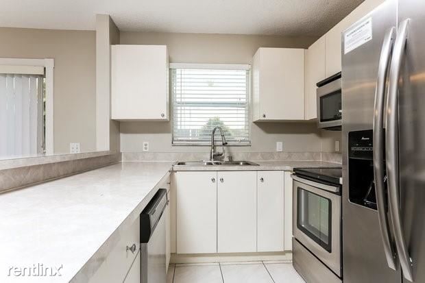 Foto principal - 3 br, 2 bath House - 3045 Green Turtle Pl