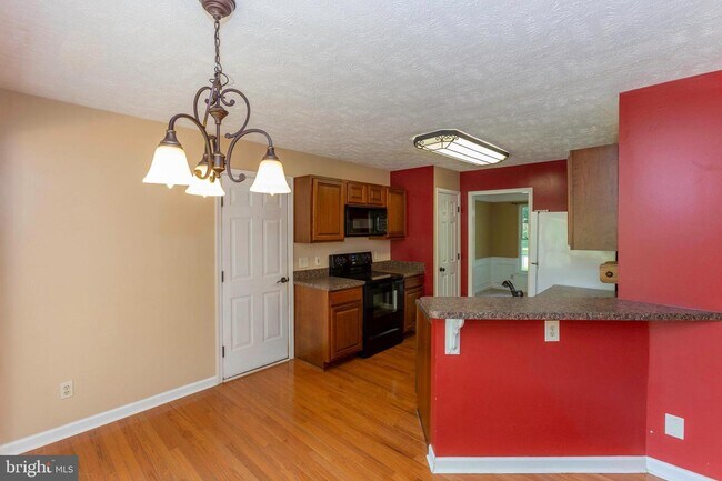 Foto del edificio - 11800 Oakhurst Dr