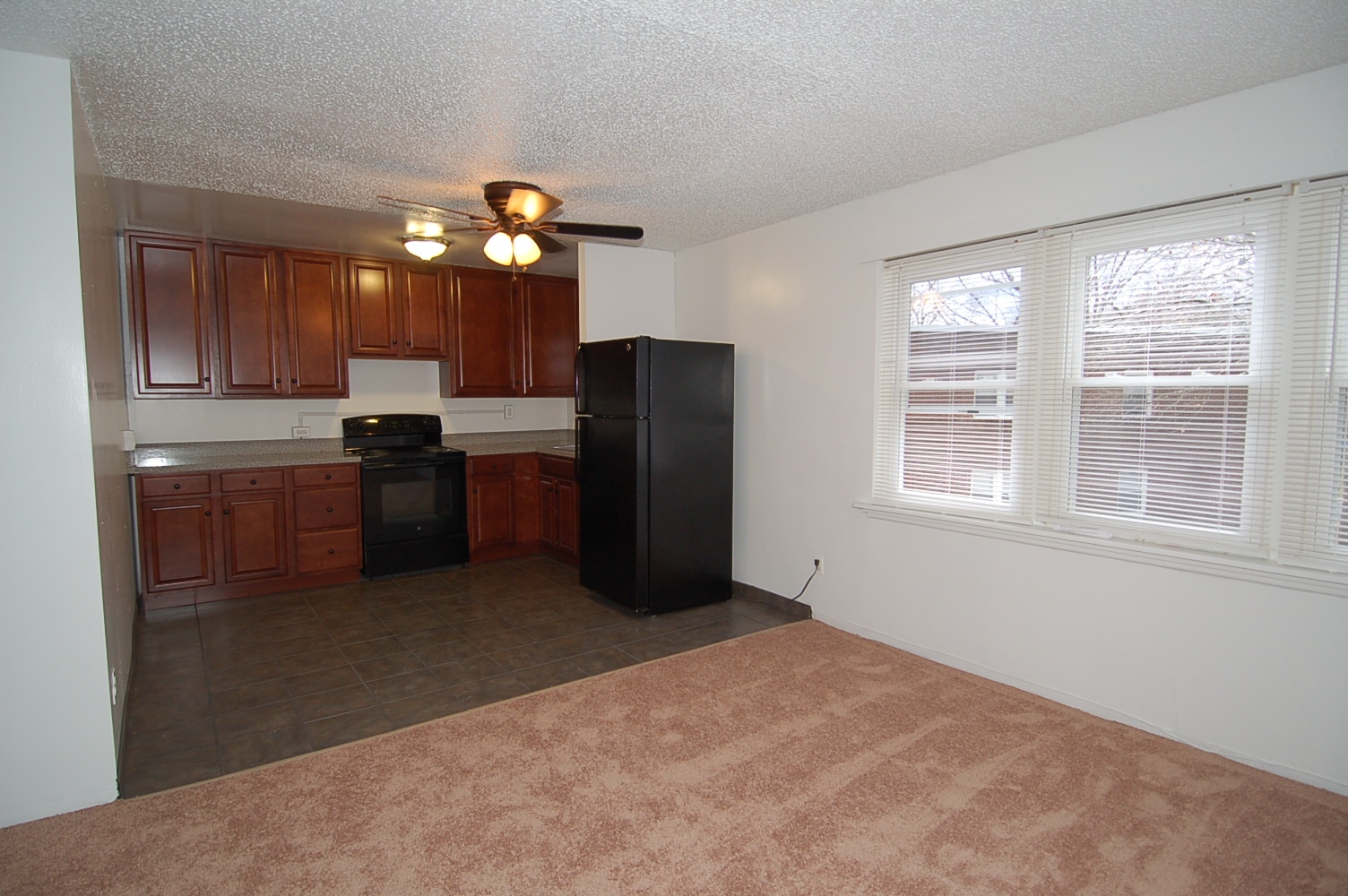Parkhurst Apartments primary photo