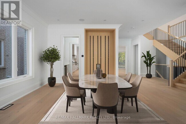 Photo du bâtiment - 45 Drynoch Ave