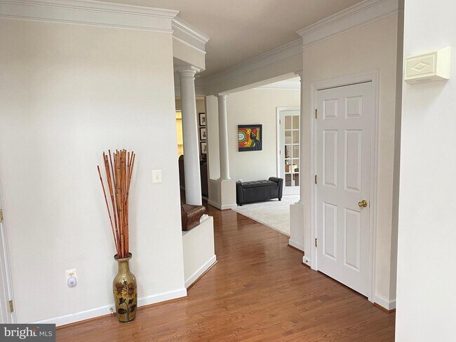 Building Photo - 8150 Gilroy Dr