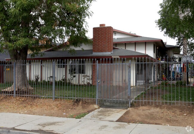 22826 Adrienne Ave Moreno Valley Ca 92553 Apartments Primary Photo 22826 Adrienne Ave