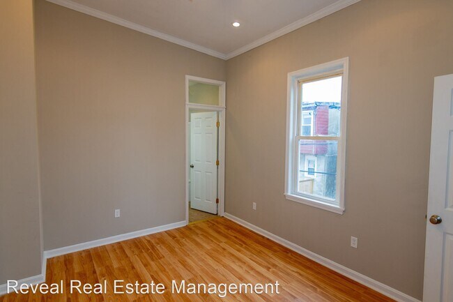 Building Photo - 2 br, 2.5 bath House - 2501 Jefferson St
