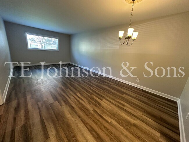 Foto del edificio - 1 Bedroom Minutes from The School of the Arts!