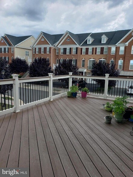 Foto del edificio - 23409 Berkeley Meadows Dr