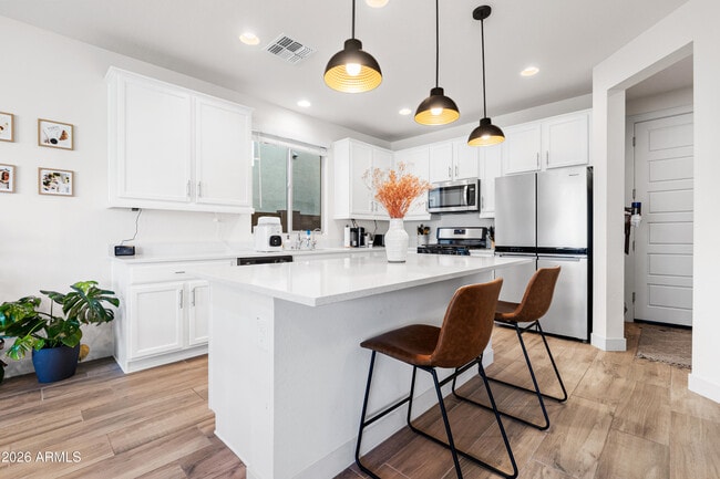 Foto del edificio - 21927 N 31st Pl