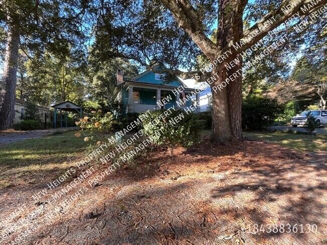Foto del edificio - 3 Bedroom in Historic Summerville!!