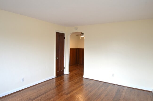 Building Photo - 2532 Williams Ave