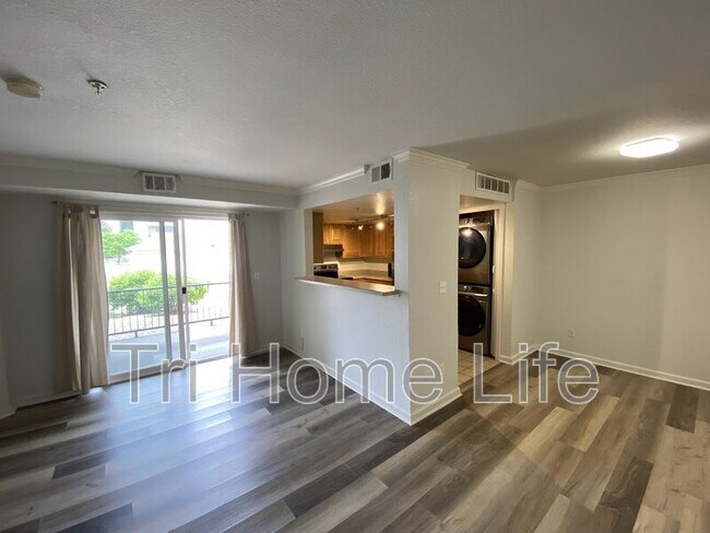 Foto del edificio - 12158 W Dorado Pl