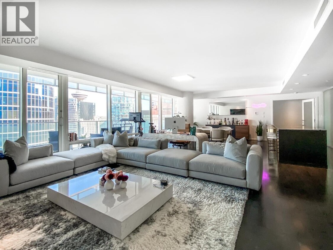 Photo principale - 1011 W Cordova St