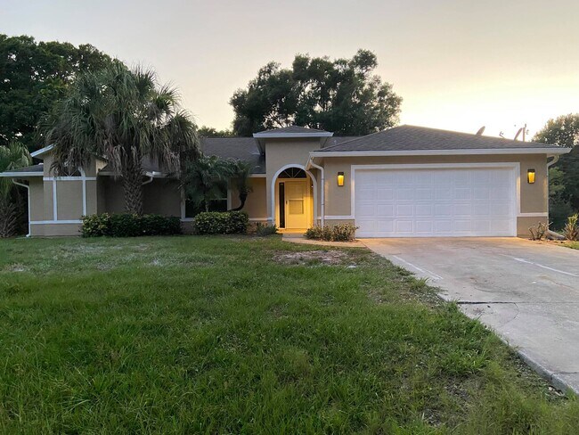 Building Photo - 4425 62nd Ct