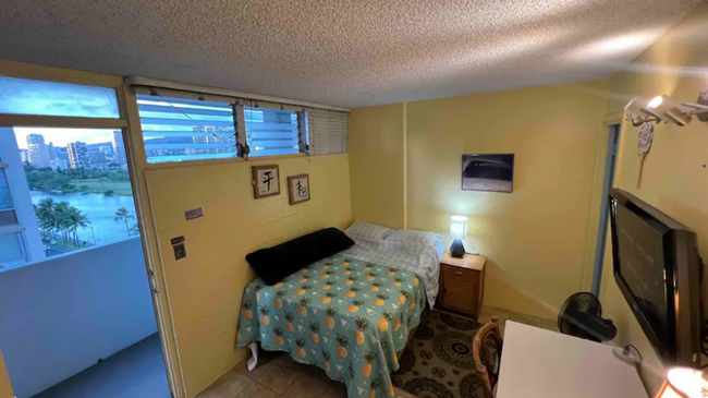 Utilities Included - 2421 Ala Wai Blvd