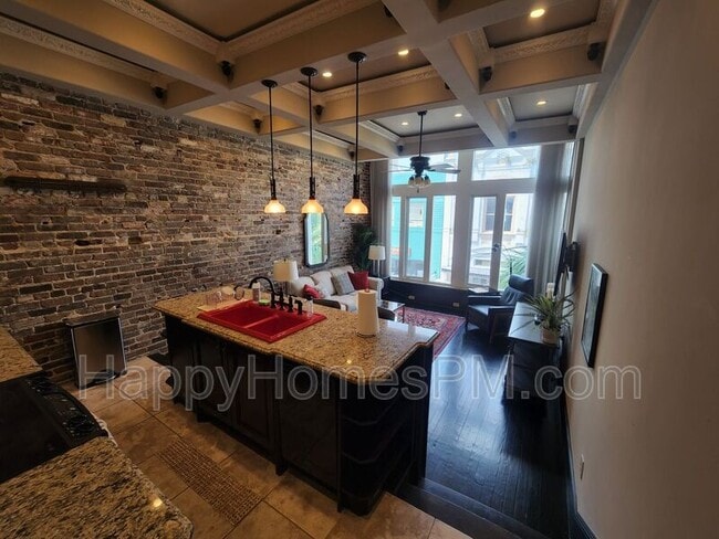 Foto del edificio - 350 King St