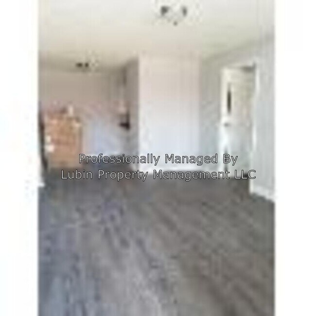 Building Photo - 1429 Court Ave