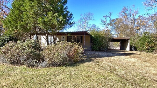 Building Photo - 130 Highway 3033
