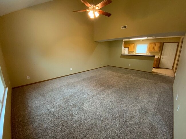 Foto del edificio - 306 E Liberty Ln