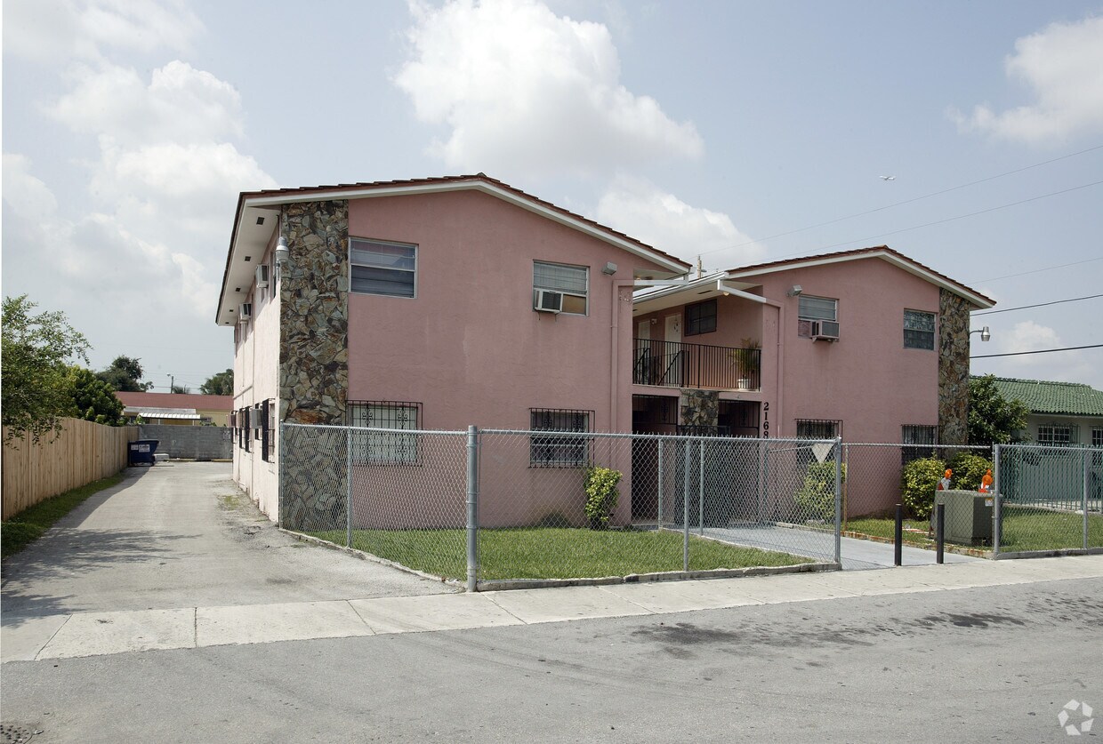 Building Photo - 2168 NW 34th St