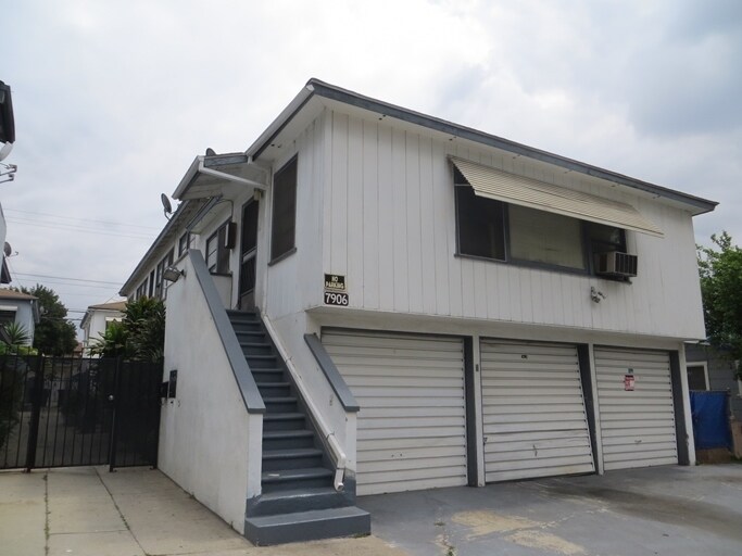 Building Photo - 7906 Milton Ave