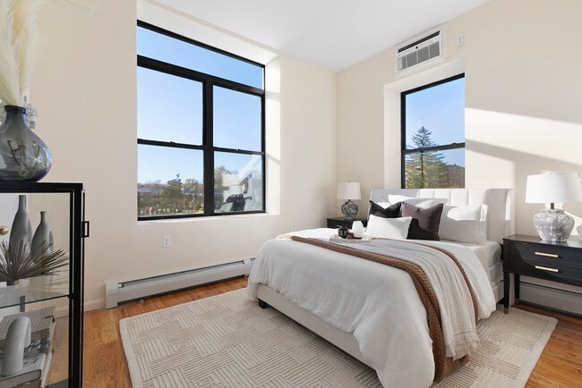 Building Photo - Historic SoHo Lofts