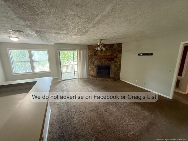 Building Photo - 1022 Brookhollow Dr